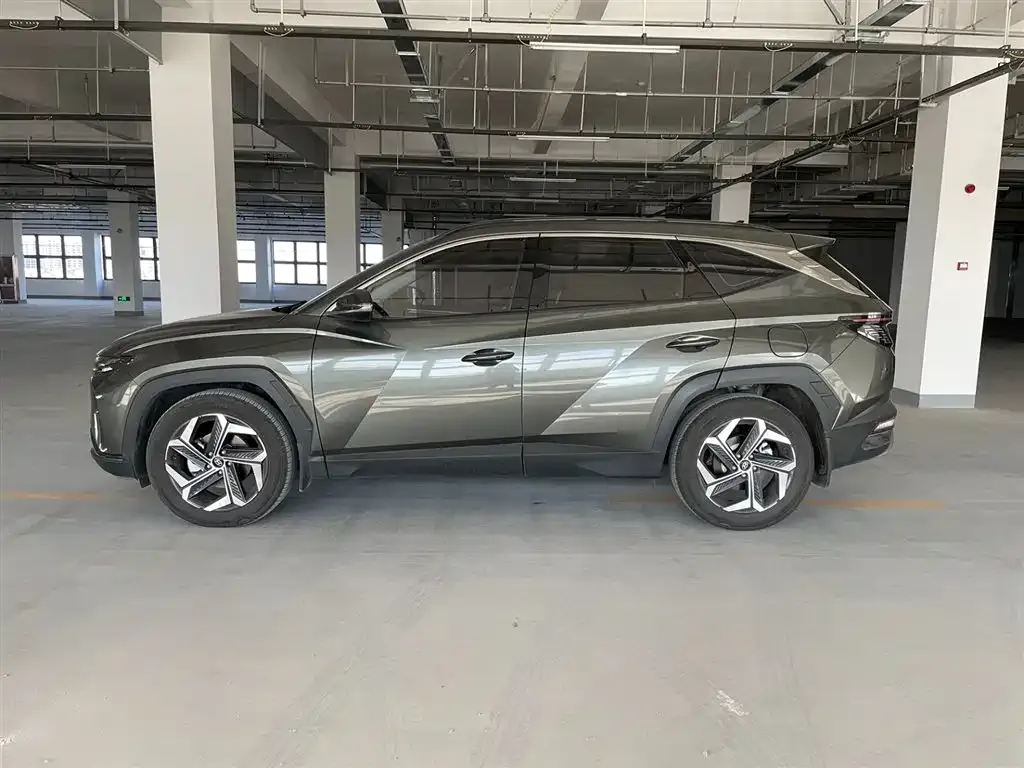 Hyundai Tucson 2023 из CN, фото 3