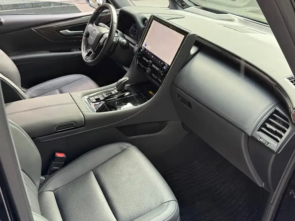 Toyota Vellfire 2025 из CN, фото 7