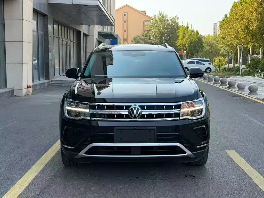 Volkswagen Teramont 2023 из CN, фото 2