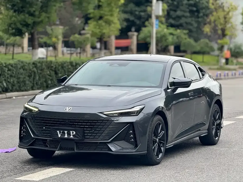 Changan UNI-V 2023 из CN, фото 1