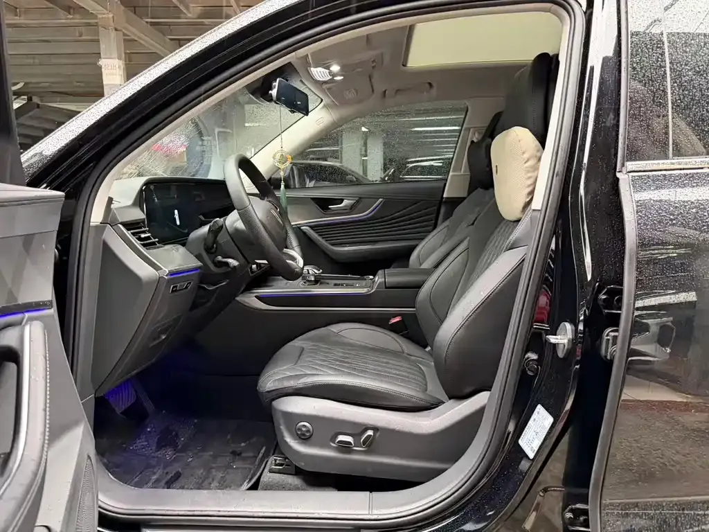Hongqi HS5 2024 из CN, фото 9