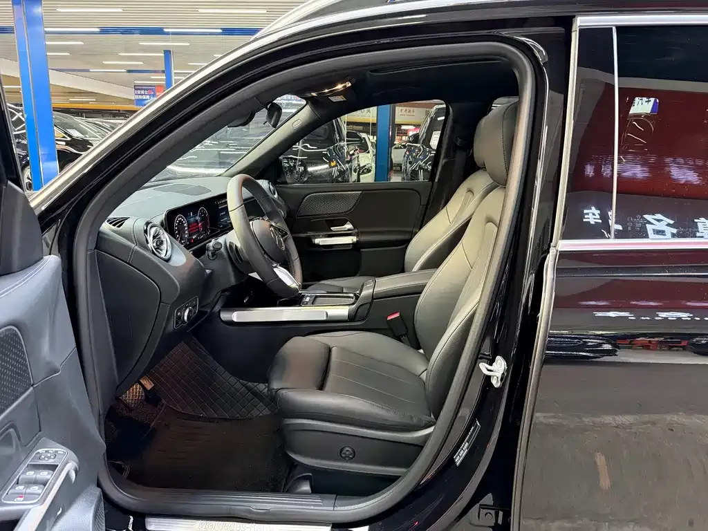 Mercedes-Benz GLB 2024 из CN, фото 6