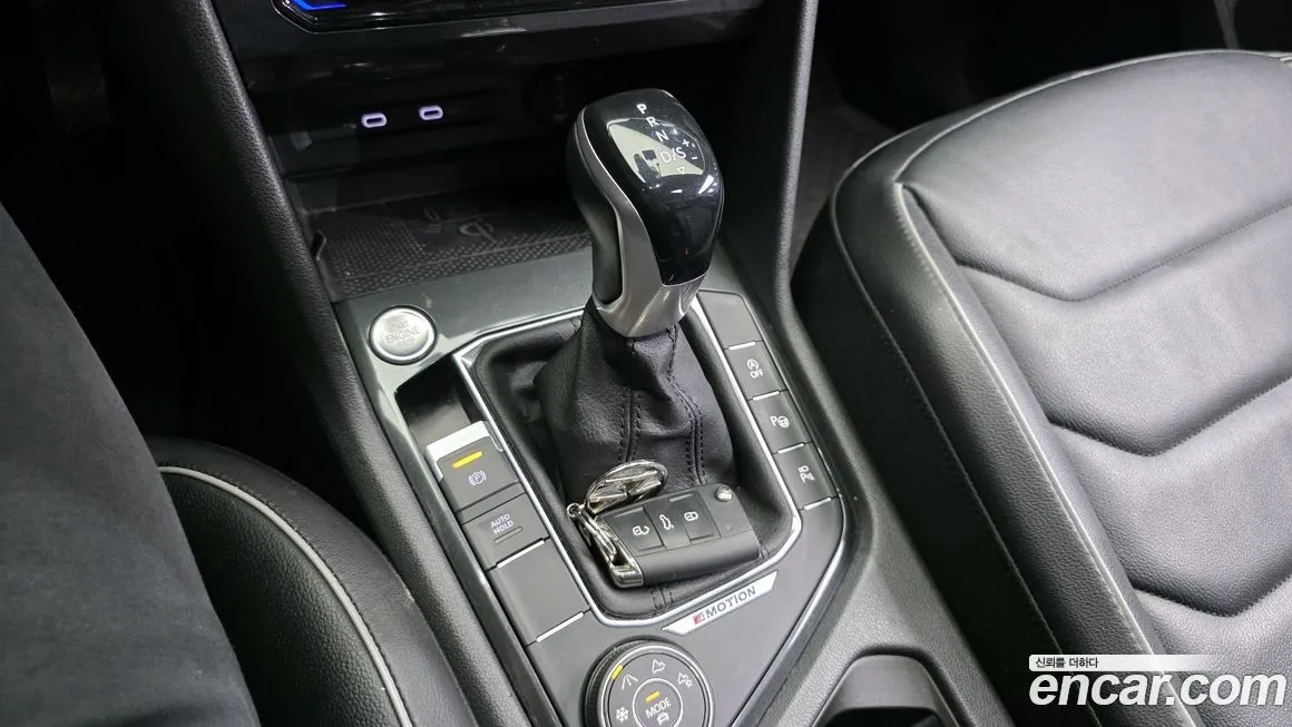 Volkswagen Tiguan 2021 из KR, фото 9