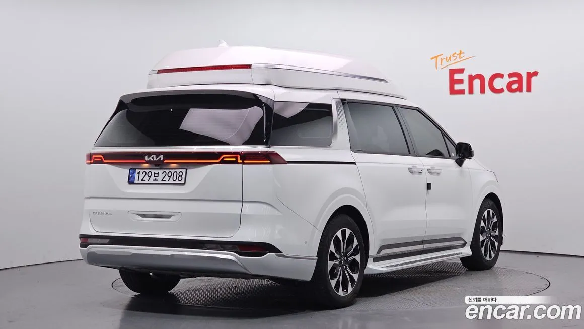 Kia Carnival 2022 из KR, фото 2