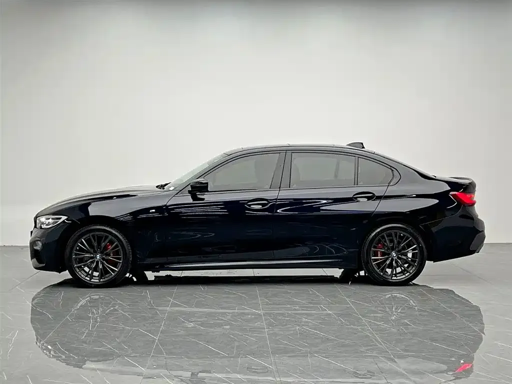 BMW 3 Series 2022 из CN, фото 3