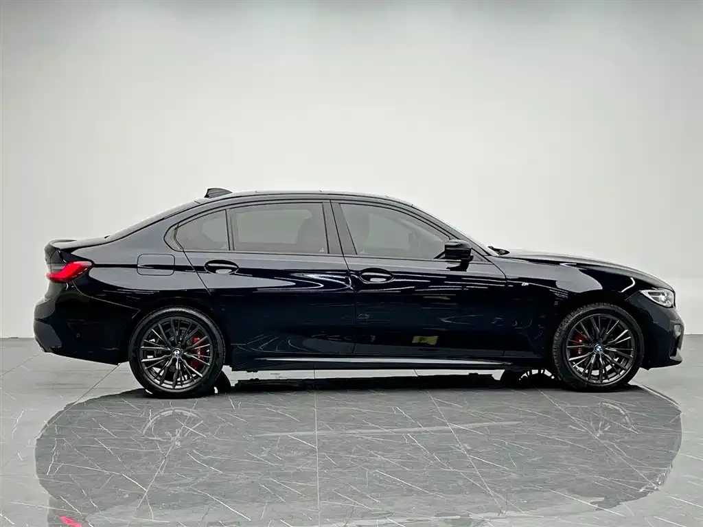 BMW 3 Series 2022 из CN, фото 7