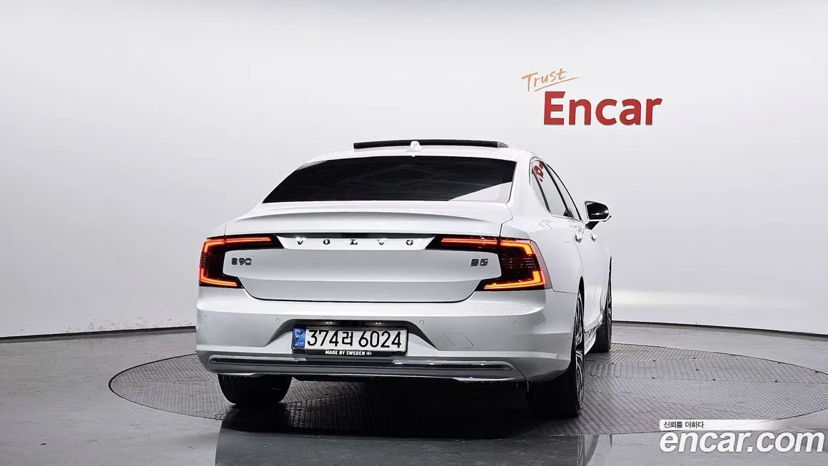 Volvo S90 2021 из KR, фото 4