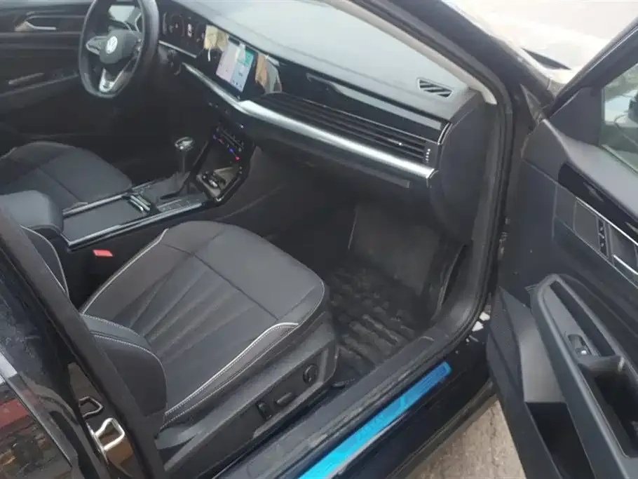 Volkswagen Passat 2024 из CN, фото 8