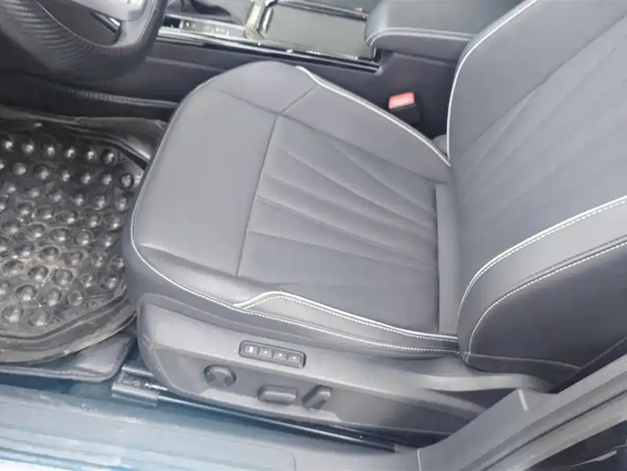 Volkswagen Passat 2024 из CN, фото 9