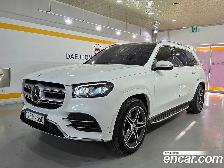 Mercedes-Benz GLS-Class — фото 1