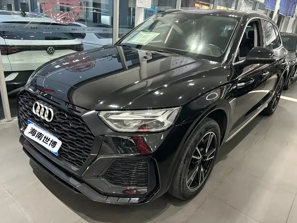 Audi Q5L 2023 из CN, фото 1