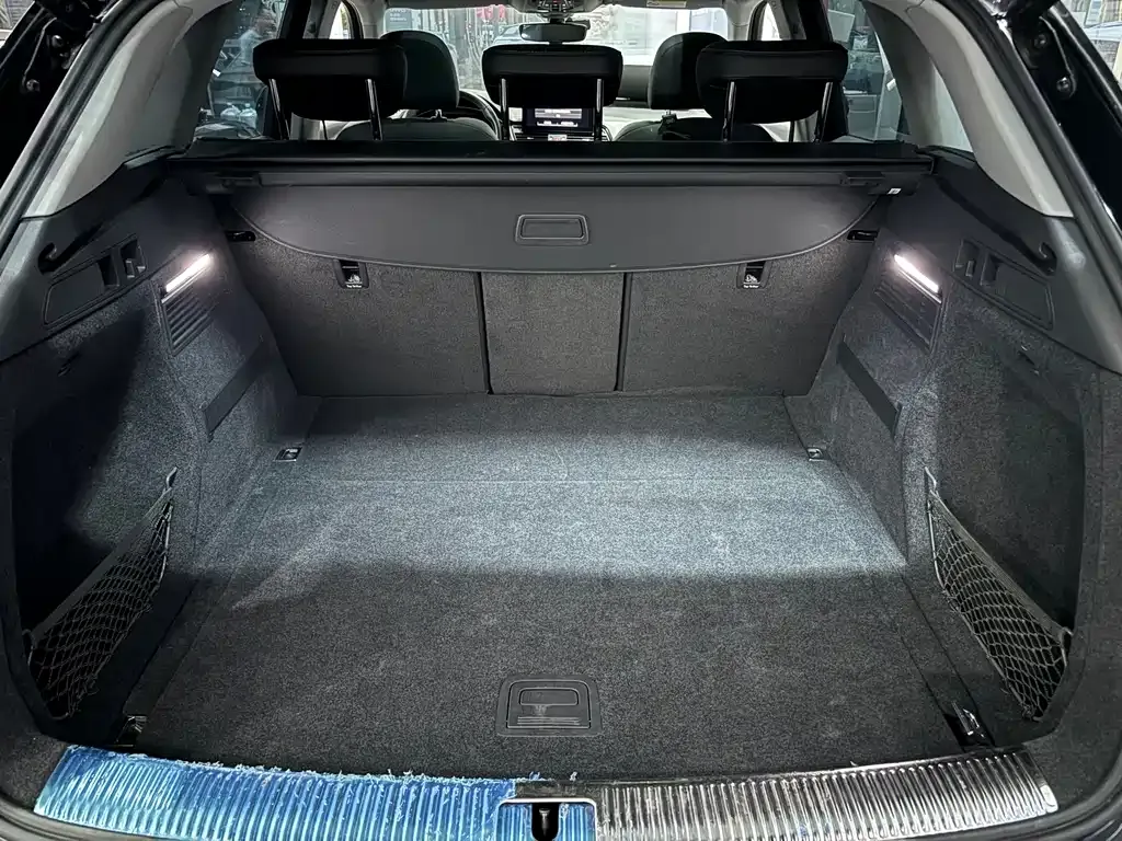 Audi Q5L 2023 из CN, фото 5