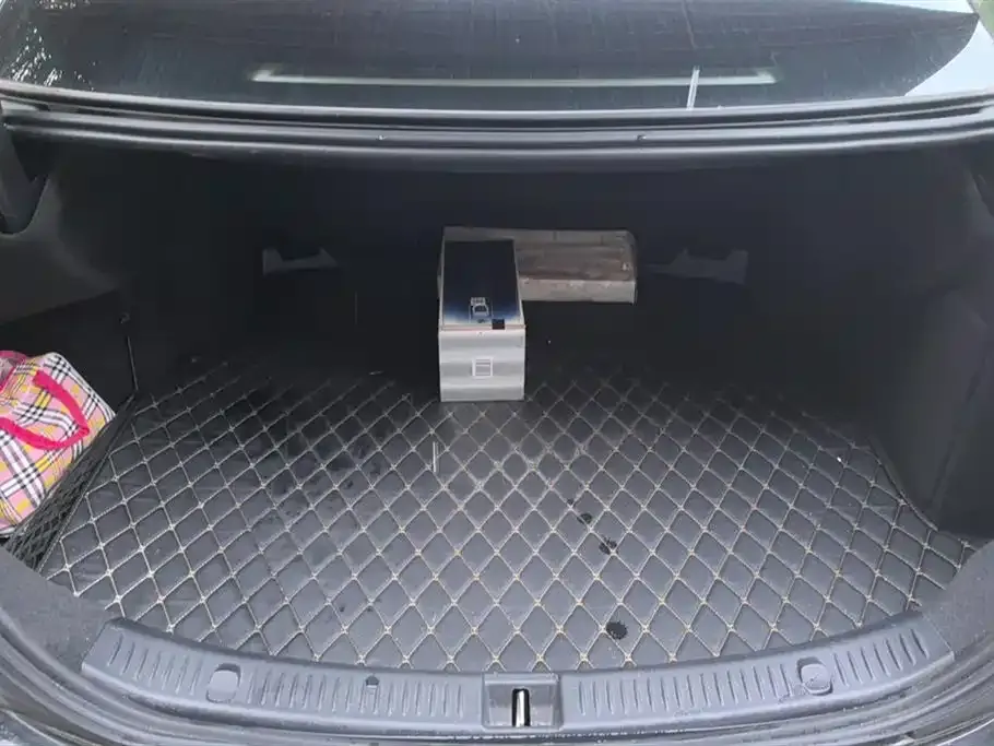 Mercedes-Benz E-Class 2023 из CN, фото 4