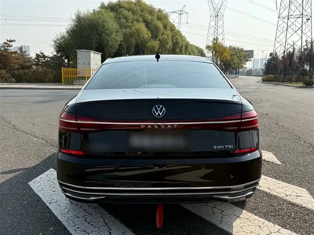 Volkswagen Passat 2022 из CN, фото 9
