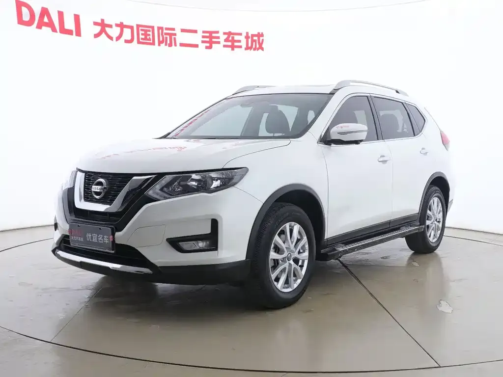 Nissan X-Trail 2021 из CN, фото 1