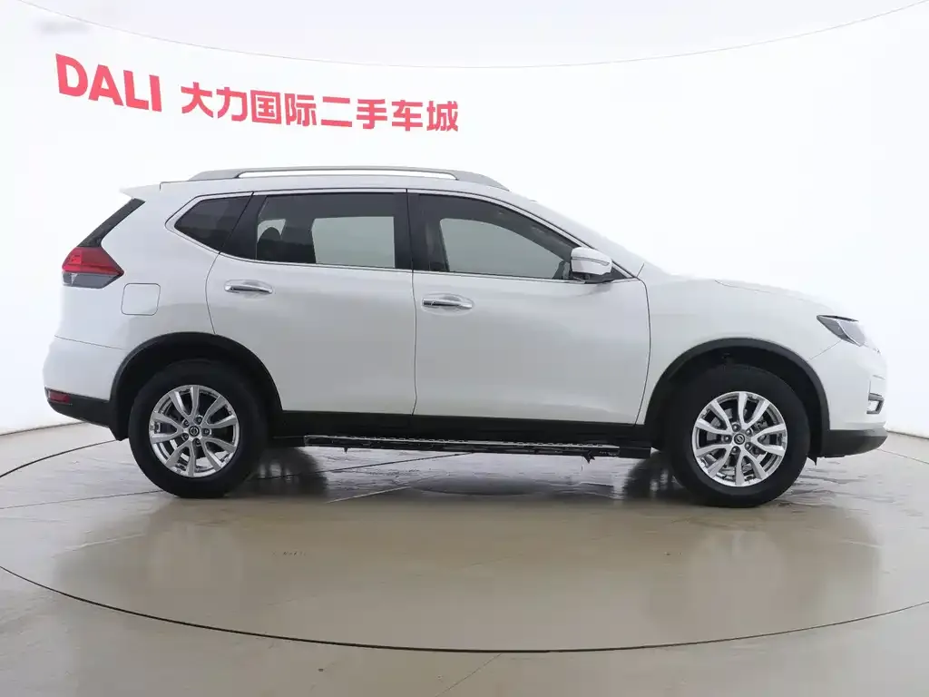 Nissan X-Trail 2021 из CN, фото 5