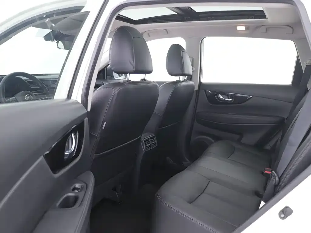 Nissan X-Trail 2021 из CN, фото 8