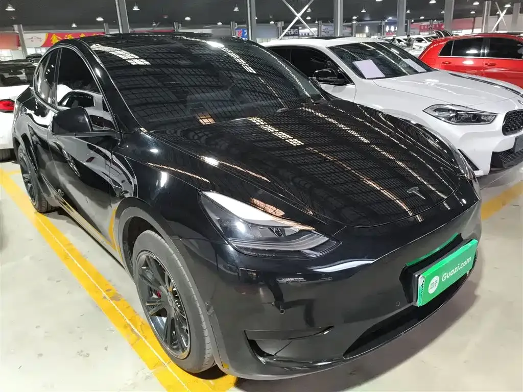 Tesla Model Y 2023 из CN, фото 4