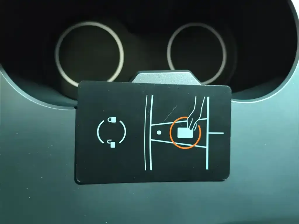 Tesla Model Y 2023 из CN, фото 9