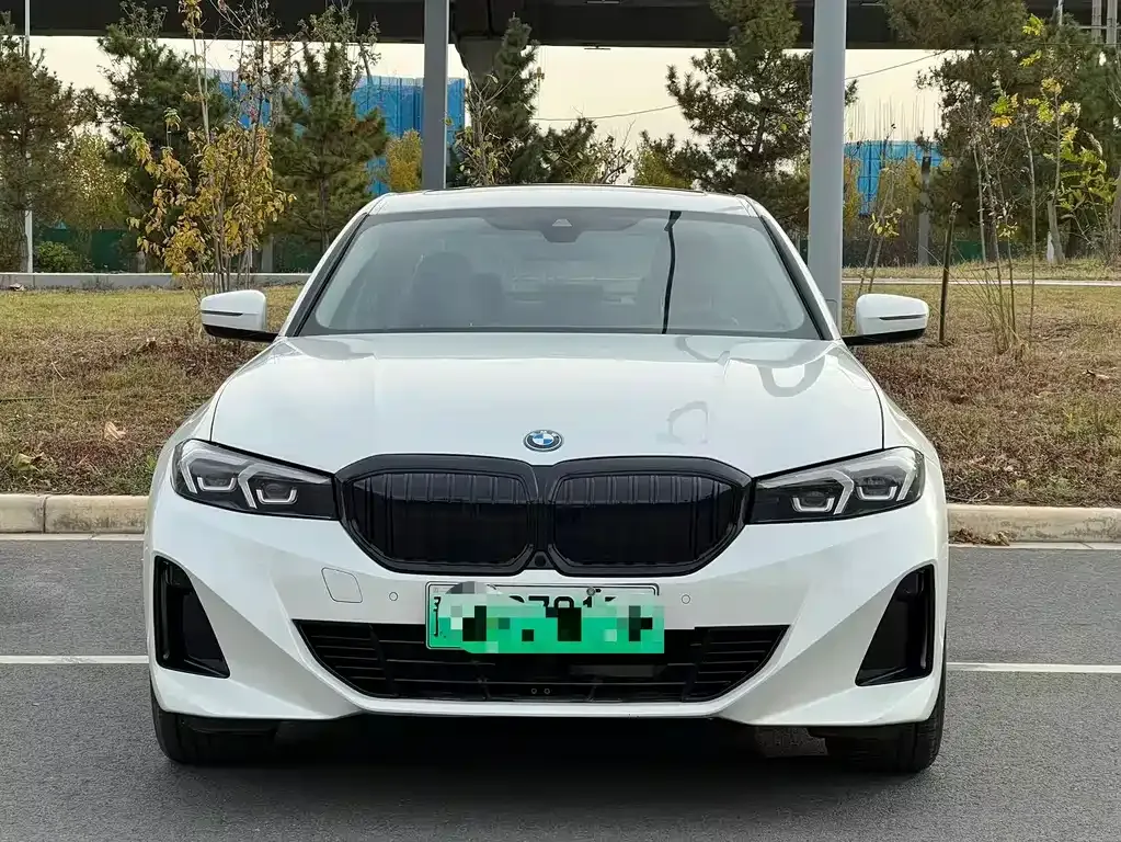 BMW i3 2023 из CN, фото 2