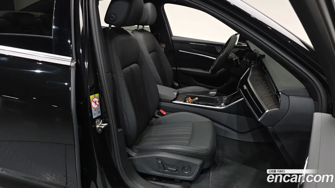 Audi A6 2021 из KR, фото 10