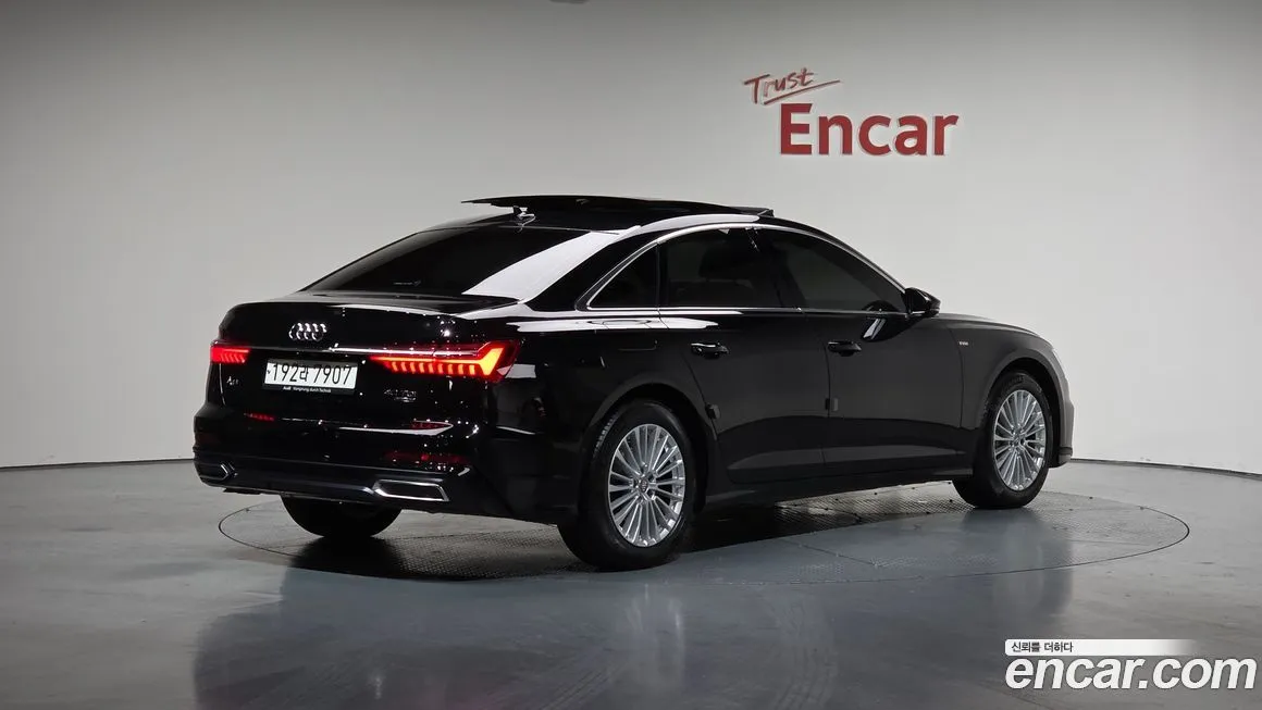Audi A6 2021 из KR, фото 2