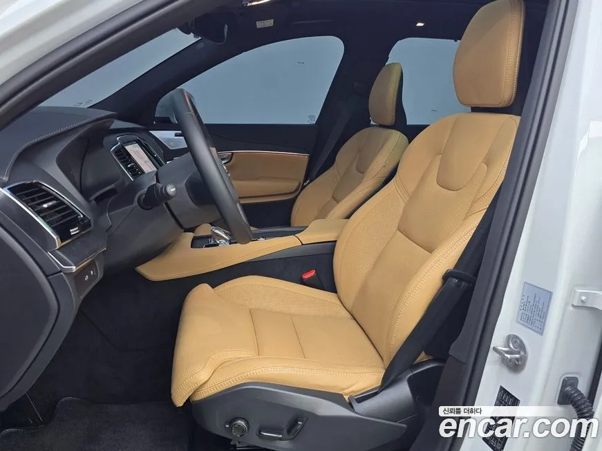 Volvo XC90 2024 из KR, фото 10