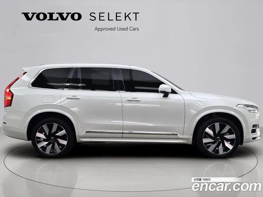 Volvo XC90 2024 из KR, фото 3