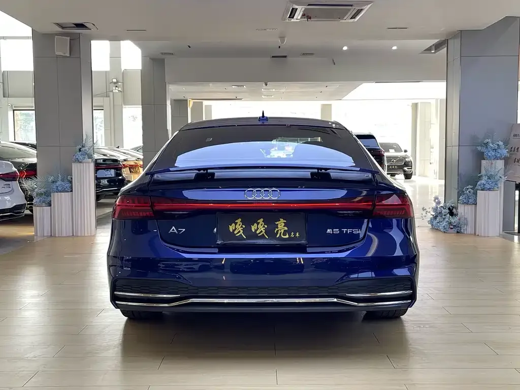 Audi A7 2021 из CN, фото 10