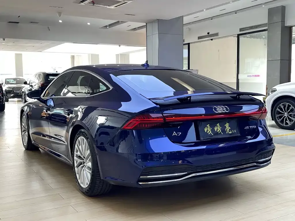 Audi A7 2021 из CN, фото 9