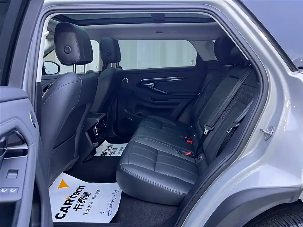 Land Rover Evoque — фото 6