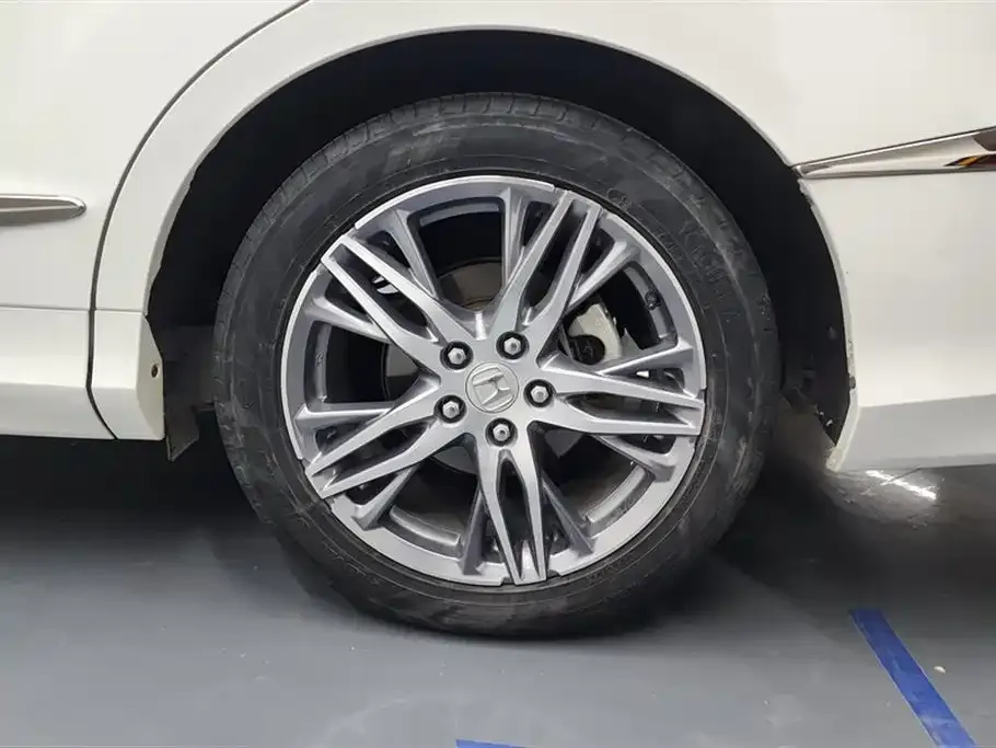Honda Elysion 2021 из CN, фото 6