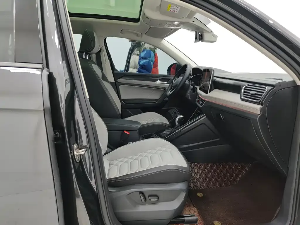 Volkswagen Tayron 2022 из CN, фото 10