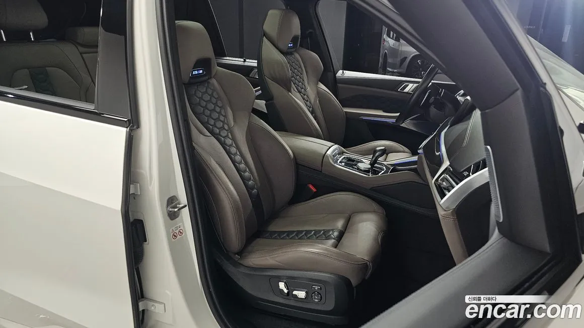 BMW X5M 2023 из KR, фото 10