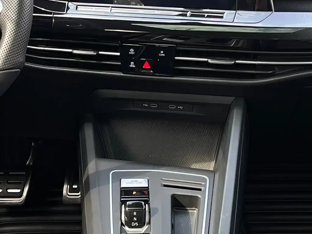Volkswagen Golf 2021 из CN, фото 6