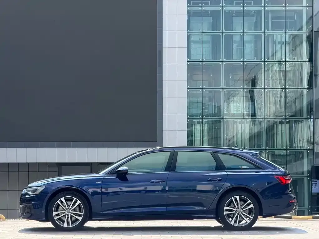 Audi A6 (Import) 2021 из CN, фото 3