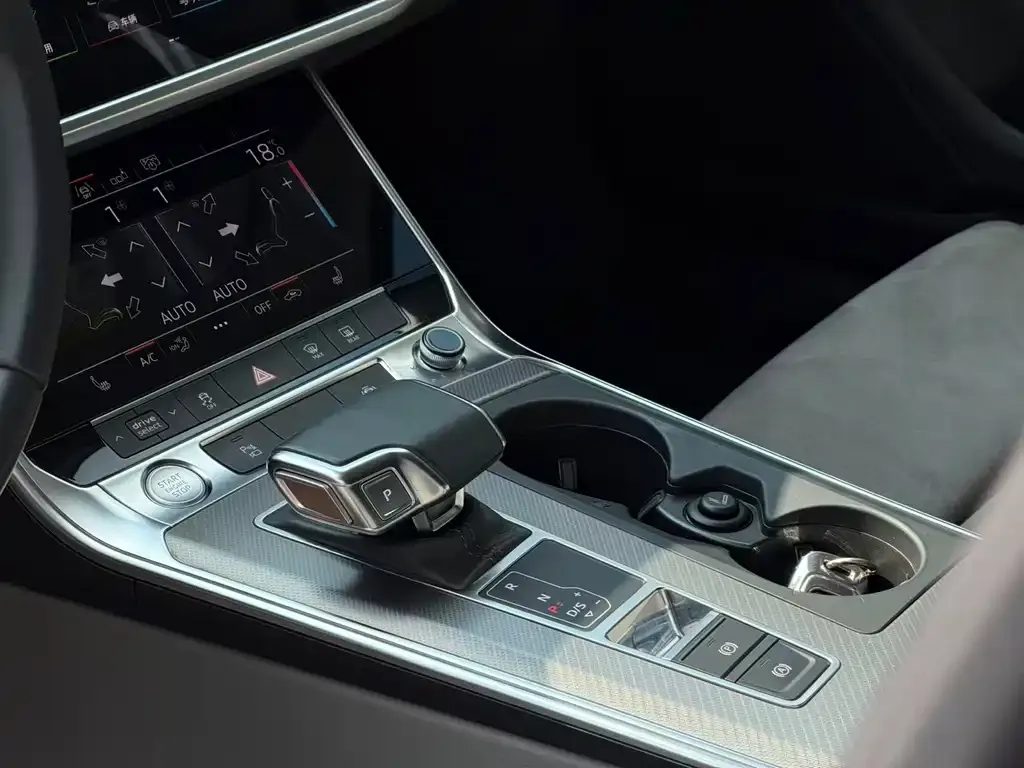 Audi A6 (Import) 2021 из CN, фото 7