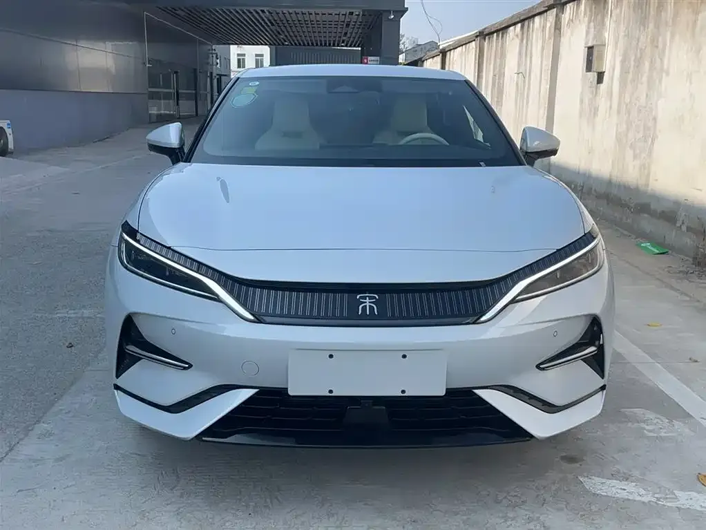 BYD L EV 2025 из CN, фото 9