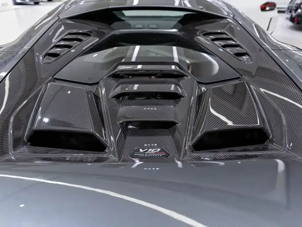 Lamborghini Huracan 2024 из CN, фото 10