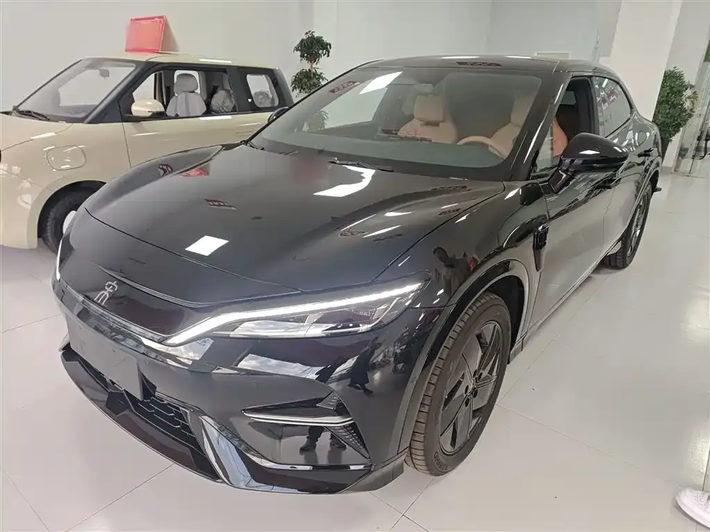 BYD L EV 2025 из CN, фото 2
