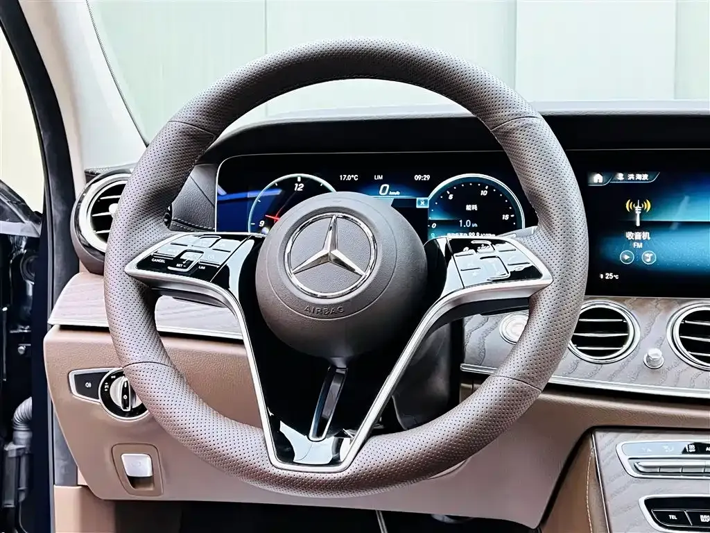 Mercedes-Benz E-Class 2022 из CN, фото 10