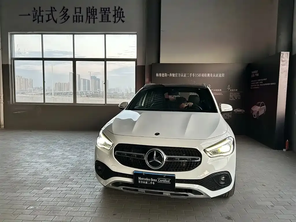 Mercedes-Benz GLA 2023 из CN, фото 2