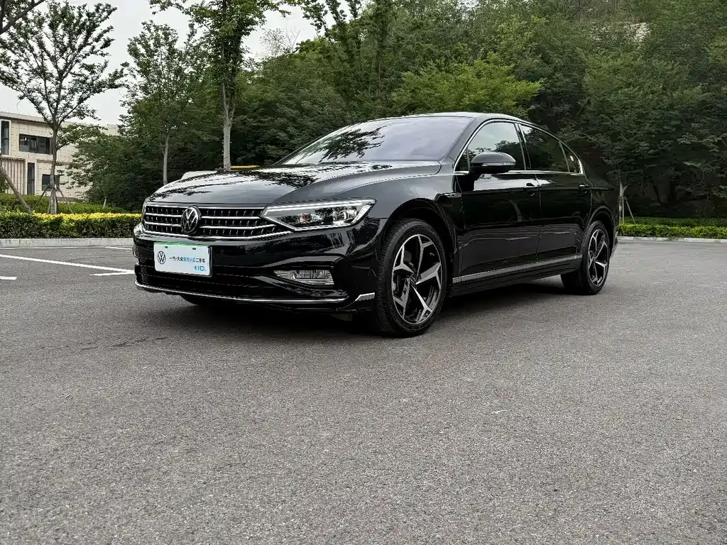 Volkswagen Magotan 2025 из CN, фото 1