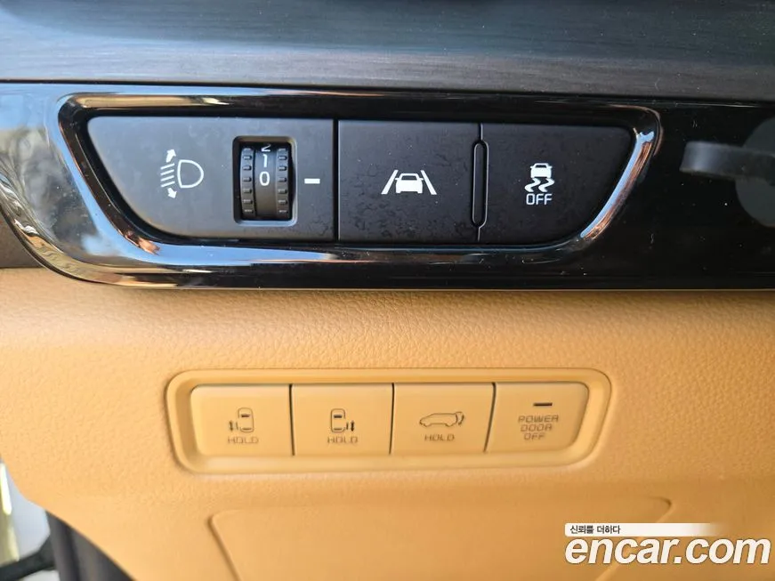Kia Carnival — фото 4