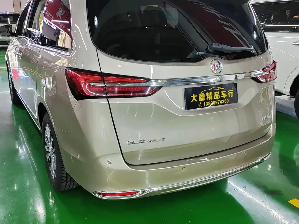 Buick GL8 2022 из CN, фото 2