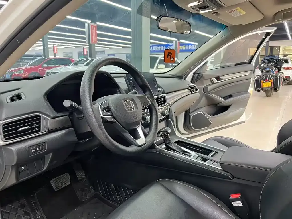 Honda Inspire 2021 из CN, фото 5
