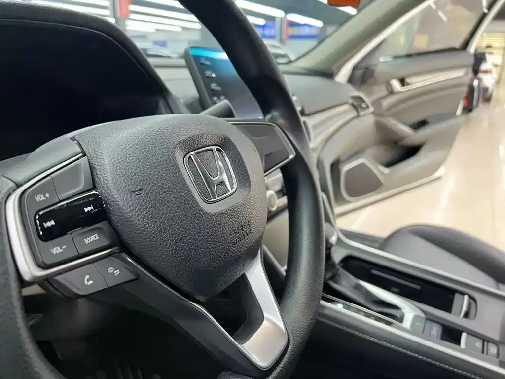 Honda Inspire 2021 из CN, фото 9