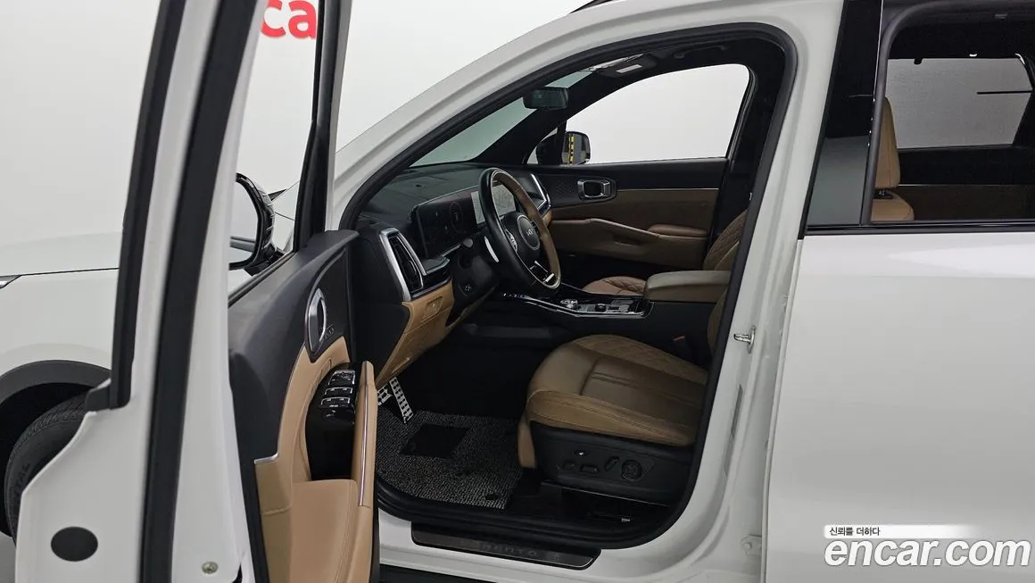 Kia Sorento — фото 10