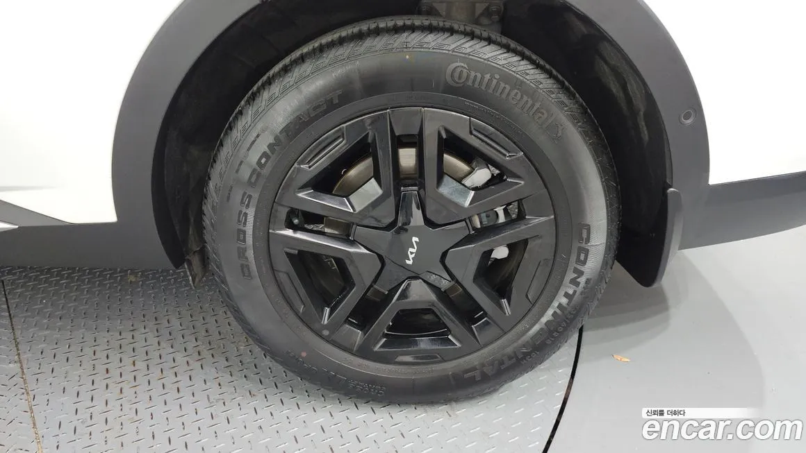 Kia Sorento — фото 5