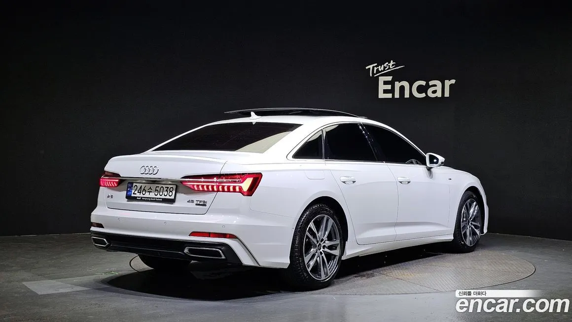 Audi A6 — фото 2